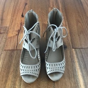 Restricted Kids Girls wedges-tan